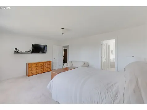 2545 Green Mountain Road Kalama WA 98625