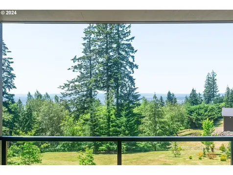 2545 Green Mountain Road Kalama WA 98625