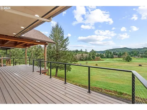 861 Masters Court Reedsport OR 97467
