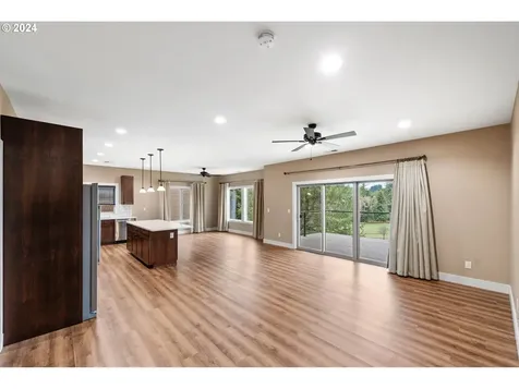 861 Masters Court Reedsport OR 97467