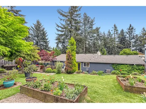 9423 Ne Schuyler Street Portland OR 97220