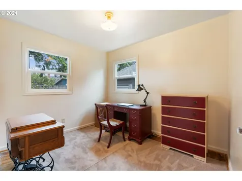 9405 N Portsmouth Avenue Portland OR 97203