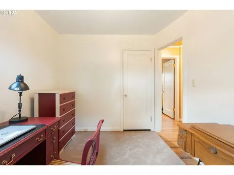 9405 N Portsmouth Avenue Portland OR 97203