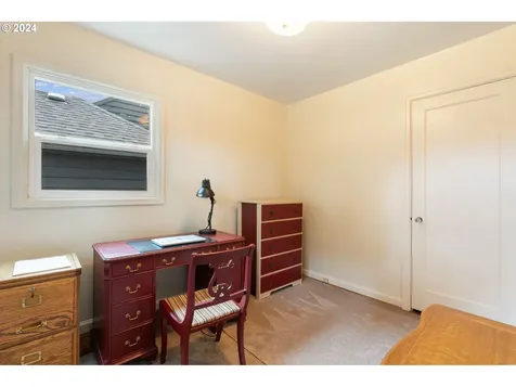 9405 N Portsmouth Avenue Portland OR 97203