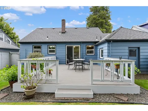 9405 N Portsmouth Avenue Portland OR 97203
