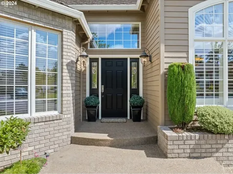 14259 Nw Lakeshore Court Portland OR 97229