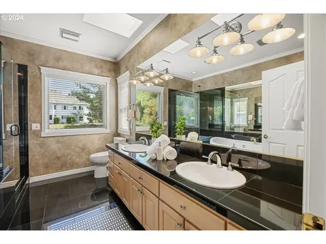 14259 Nw Lakeshore Court Portland OR 97229