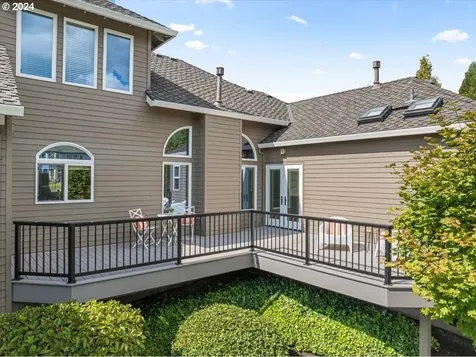 14259 Nw Lakeshore Court Portland OR 97229