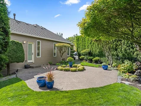 14259 Nw Lakeshore Court Portland OR 97229
