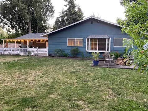 2591 Donegal Street Eugene OR 97404