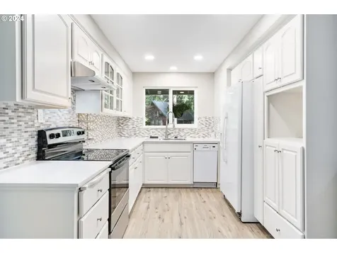 28606 Se Woods Road Eagle Creek OR 97022