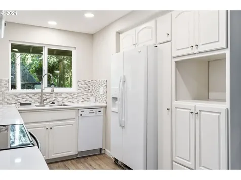 28606 Se Woods Road Eagle Creek OR 97022