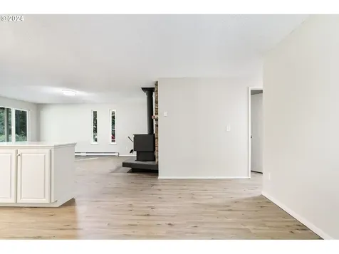28606 Se Woods Road Eagle Creek OR 97022