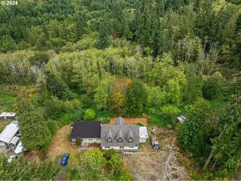 220 Holcomb Spur Road Kelso WA 98626
