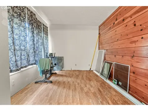 220 Holcomb Spur Road Kelso WA 98626
