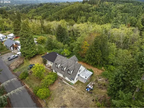 220 Holcomb Spur Road Kelso WA 98626