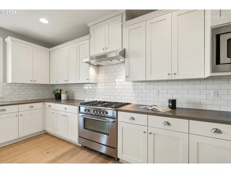 6779 SW Orchid Street Portland OR 97223