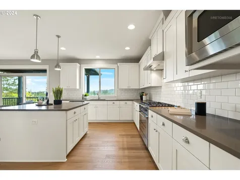 6779 SW Orchid Street Portland OR 97223