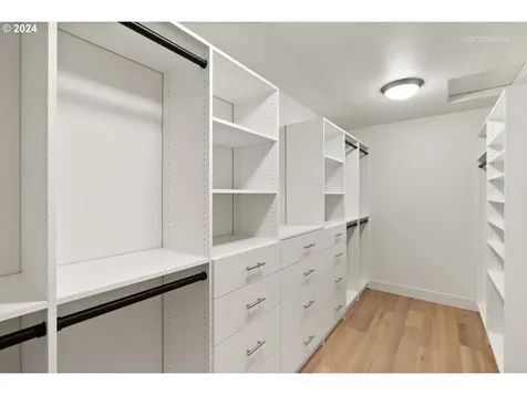 6779 SW Orchid Street Portland OR 97223