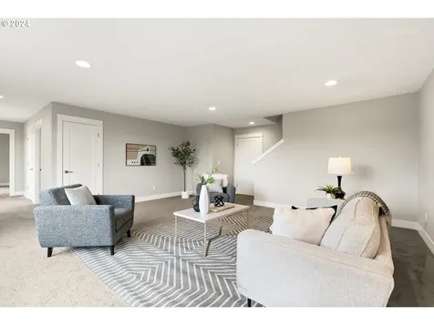 6779 SW Orchid Street Portland OR 97223