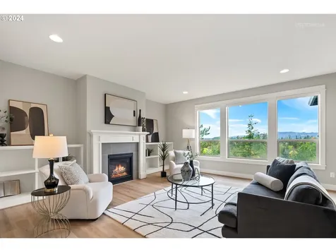 6779 SW Orchid Street Portland OR 97223