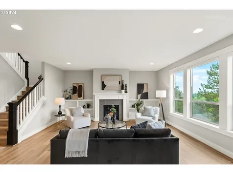 6779 SW Orchid Street Portland OR 97223