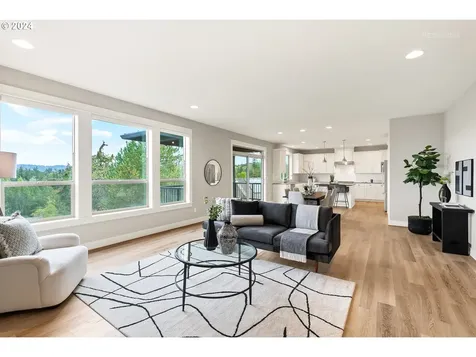 6779 SW Orchid Street Portland OR 97223