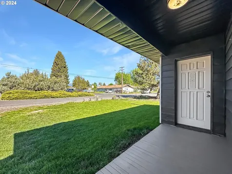785 Idlewood Drive Baker City OR 97814