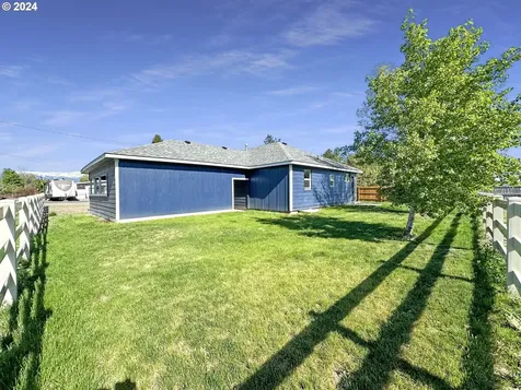 785 Idlewood Drive Baker City OR 97814