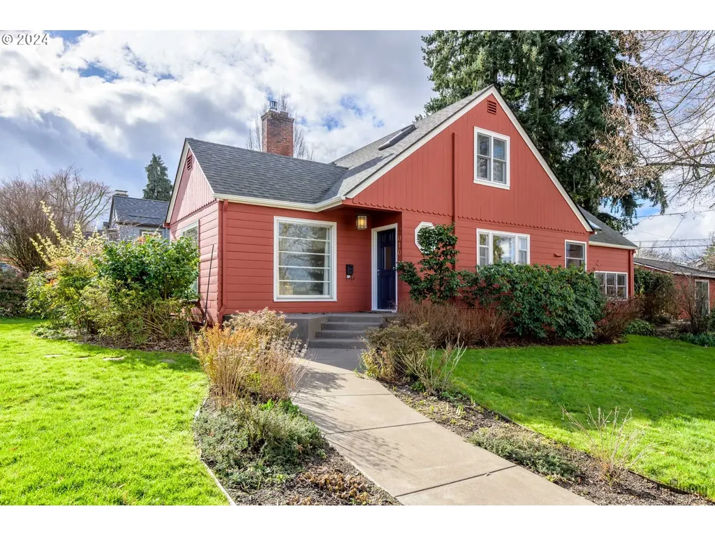2010 Monroe Street Eugene OR 97405