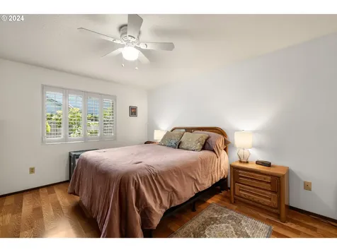 2412 Ne 150th Avenue Portland OR 97230