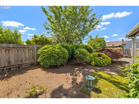 2412 Ne 150th Avenue Portland OR 97230