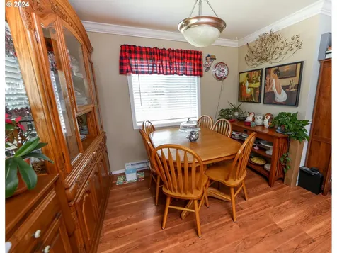 1334 Ransom Avenue Brookings OR 97415