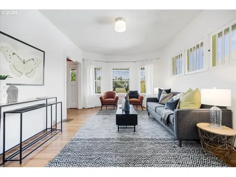2410 SE 47th Avenue Portland OR 97206