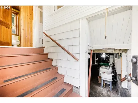 2410 SE 47th Avenue Portland OR 97206