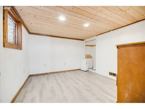 2410 SE 47th Avenue Portland OR 97206