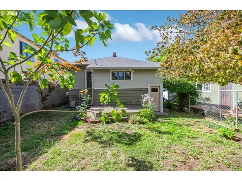 2410 SE 47th Avenue Portland OR 97206