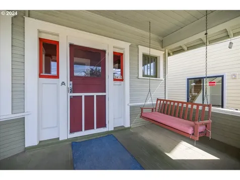 2410 SE 47th Avenue Portland OR 97206