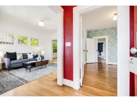 2410 SE 47th Avenue Portland OR 97206