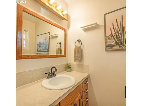 78418 Layng Road Cottage Grove OR 97424