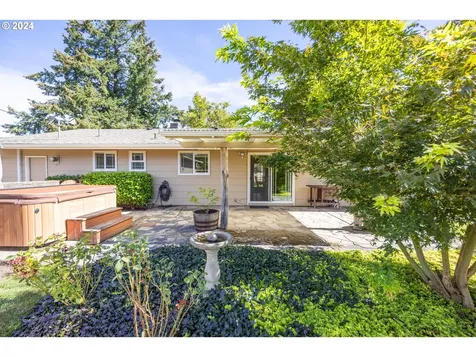 78418 Layng Road Cottage Grove OR 97424