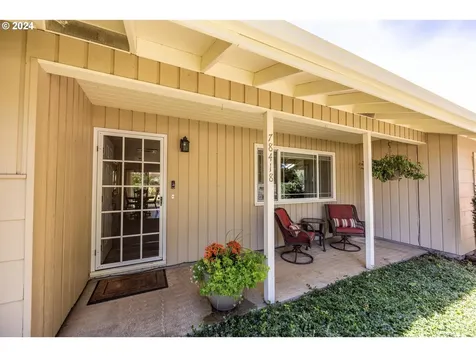 78418 Layng Road Cottage Grove OR 97424