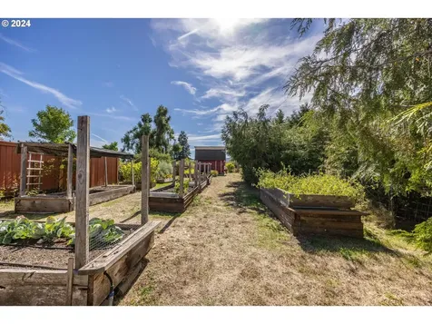 78418 Layng Road Cottage Grove OR 97424