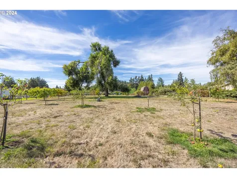 78418 Layng Road Cottage Grove OR 97424