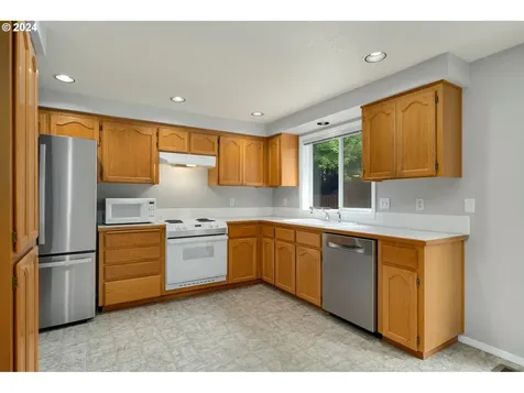 1388 Se 70th Avenue Hillsboro OR 97123