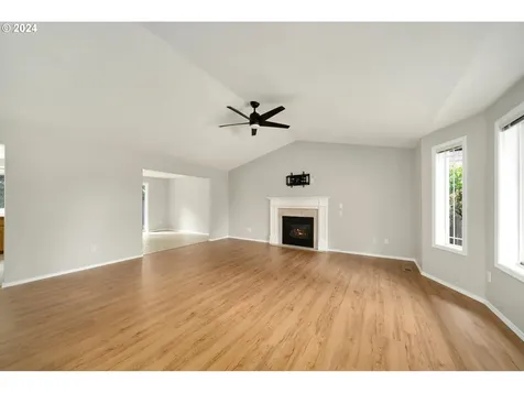 1388 Se 70th Avenue Hillsboro OR 97123