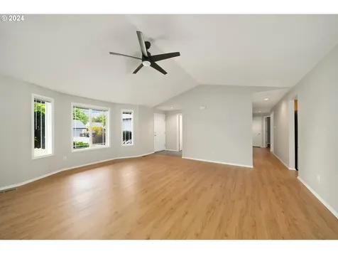1388 Se 70th Avenue Hillsboro OR 97123