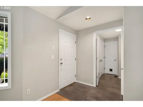1388 Se 70th Avenue Hillsboro OR 97123