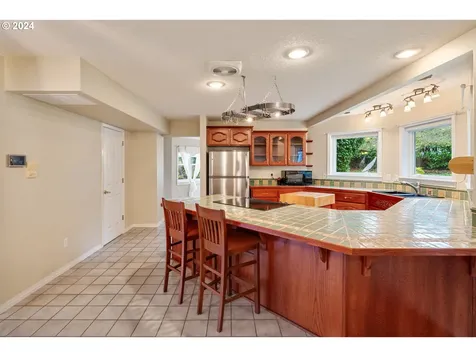 510 SW Alder Street Dundee OR 97115