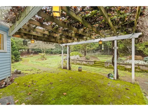 510 SW Alder Street Dundee OR 97115